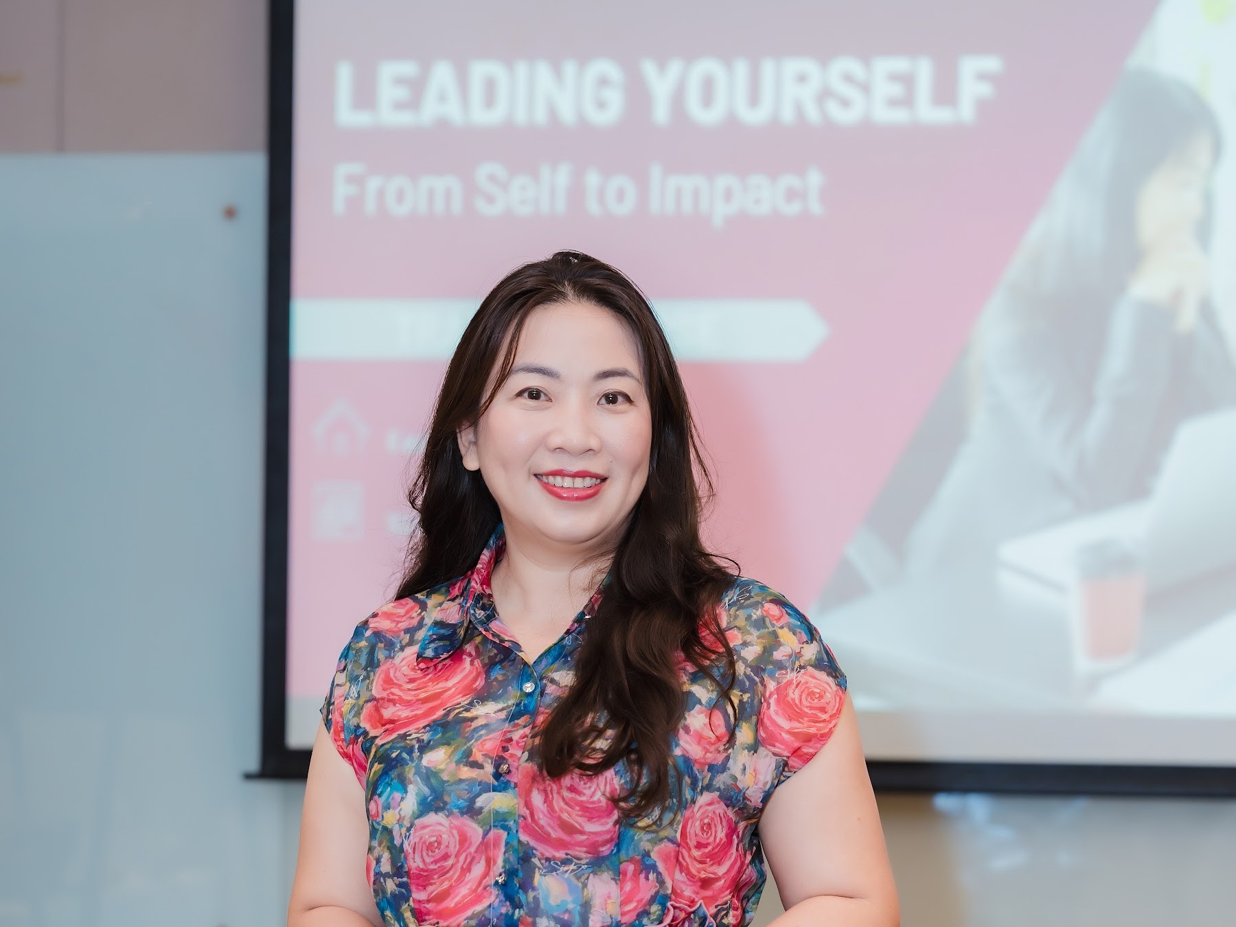Chuyên gia LearnX dẫn chương trình đào tạo tại doanh nghiệp